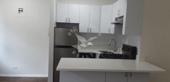 Amazing open layout on Beekman Place in Midtown East