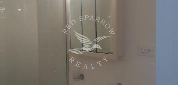 Amazing open layout on Beekman Place in Midtown East