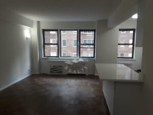 Amazing open layout on Beekman Place in Midtown East