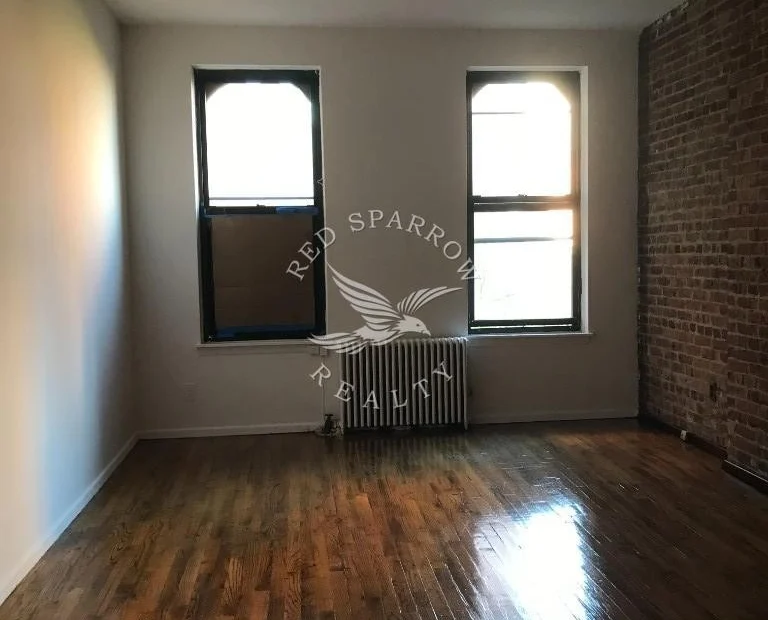 Amazing open layout on East 90th Street in Yorkville