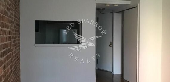 Amazing open layout on East 90th Street in Yorkville