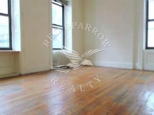 Fantastic open layout on East 88th Street in Carnegie Hill