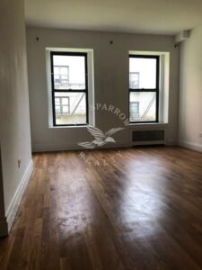 Amazing railroad 2 bed on East 89th Street in Yorkville