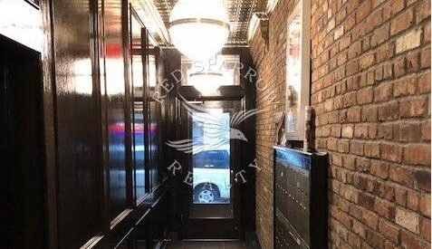 Amazing 1 bed on Mott Street in Greenwich Village