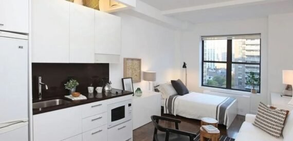 Amazing open layout on West 91st Street in Upper West Side