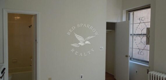 Bright Studio Apartment on West 112th Street in Morningside Heights