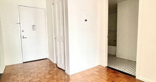 Amazing 1 bed on West 43rd Street in Hell&#8217;s Kitchen