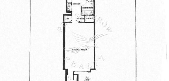 Charming open layout on East 37th Street in Murray Hill