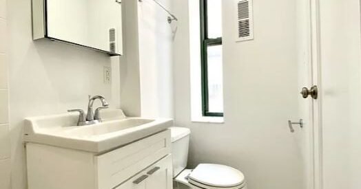 Amazing 2 bed on East 78th Street in Lenox Hill