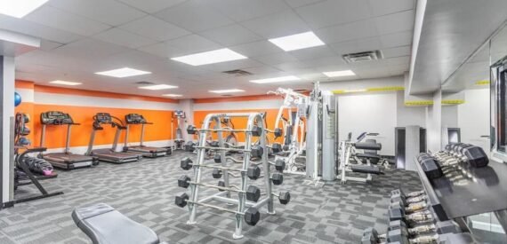 Amazing open layout on West 96th Street in Upper West Side