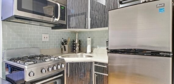 Amazing 2 bed on Pitt St in Lower East Side
