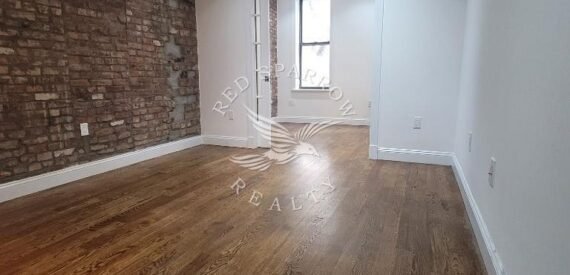 Amazing one bed on Mott Street in Greenwich Village