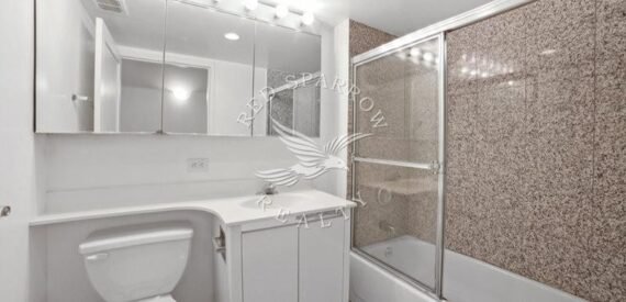 Amazing open layout on East 37th Street in Murray Hill