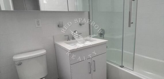 Amazing open layout on East 56th Street in Sutton Place