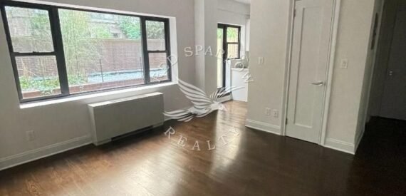 Amazing open layout on East 56th Street in Sutton Place