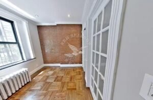 Beautifully renovated 2 bedroom in the heart of Gramercy!