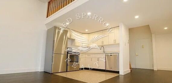 Renovated 2-bedroom, 2-bath on East 37th Street in Murray Hill