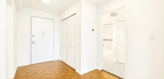 Amazing one bed on West 43rd Street in Hell&#8217;s Kitchen