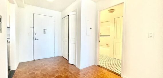 Amazing 1 bed on West 43rd Street in Hell&#8217;s Kitchen