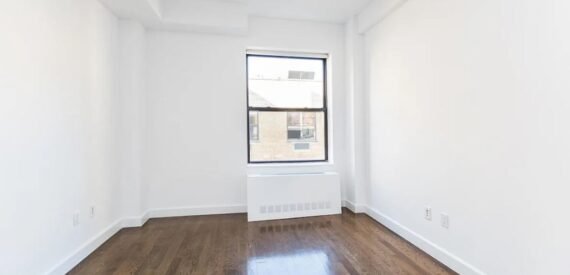 Amazing open layout on West 91st Street in Upper West Side