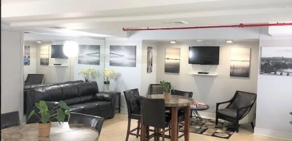 Amazing open layout on West 96th Street in Upper West Side