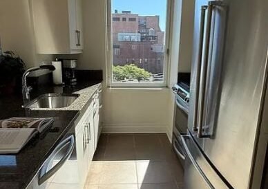 Amazing 1 bed on Lexington Avenue in Carnegie Hill