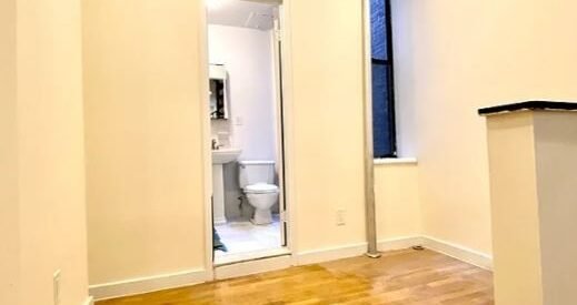 Amazing 1 bed on East 82nd Street in Yorkville