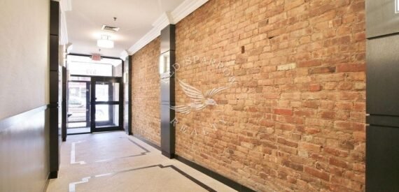 Amazing open layout on Second Avenue in Kips Bay