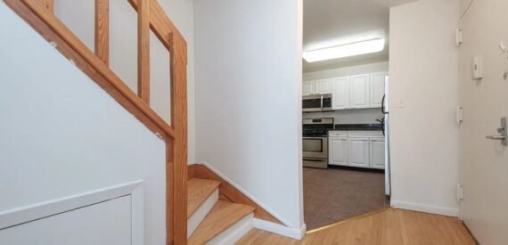 Amazing 1 bed on West 68th Street in Lincoln Square