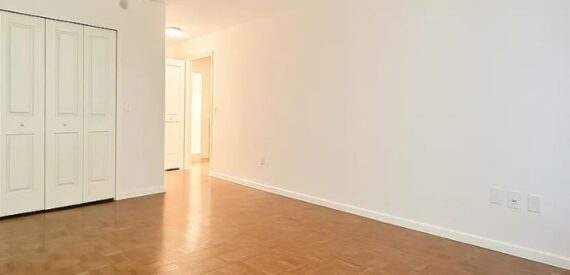 Amazing 2 bed on West 43rd Street in Hell&#8217;s Kitchen