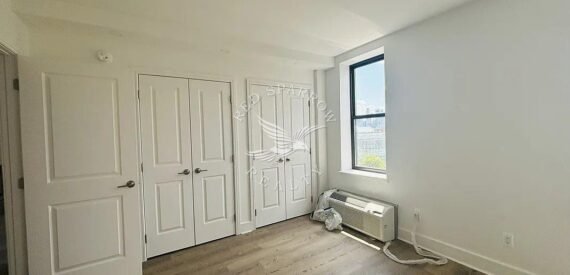 Fantastic 3 bedroom, 2-bathroom on West 81st Street in Upper West Side