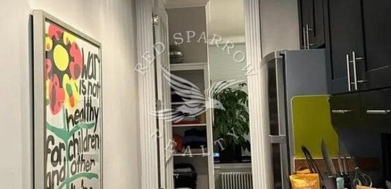 Beautiful 1 bed / 1 bath on Mott Street in Soho