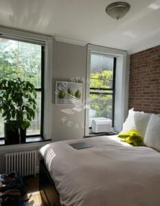 Beautiful 1 bed / 1 bath on Mott Street in Soho