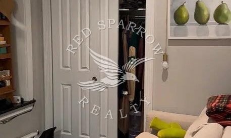 Beautiful 1 bed / 1 bath on Mott Street in Soho