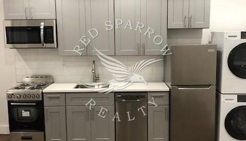 Amazing Flex 2 bed on Broadway in Hamilton Heights