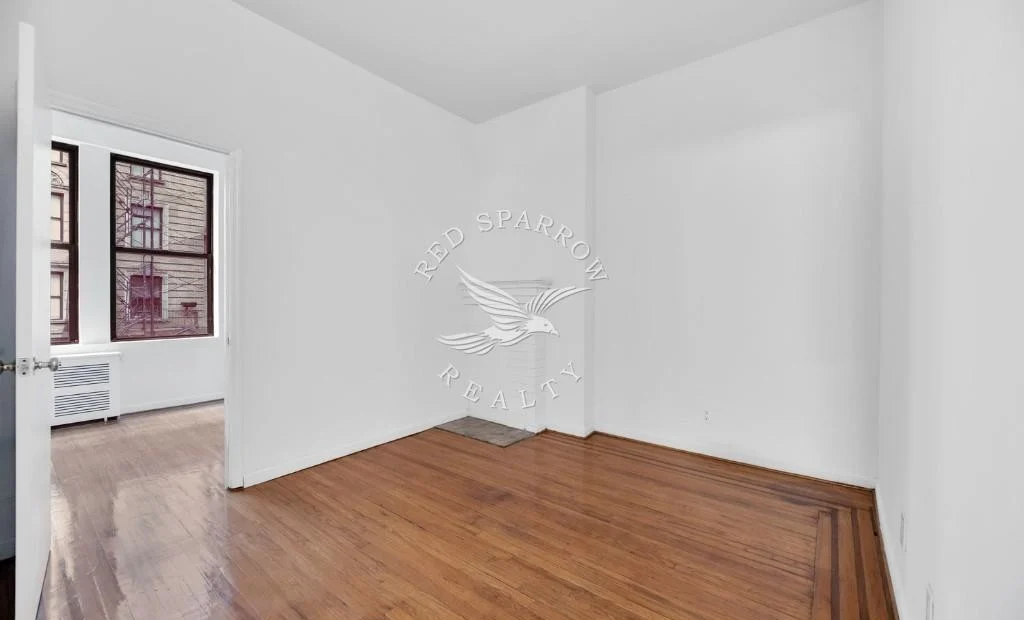 Amazing 1 bedroom (flex 2 bedroom) apartment on Madison Avenue in Midtown South