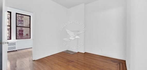 Amazing 1 bedroom (flex 2 bedroom) apartment on Madison Avenue in Midtown South