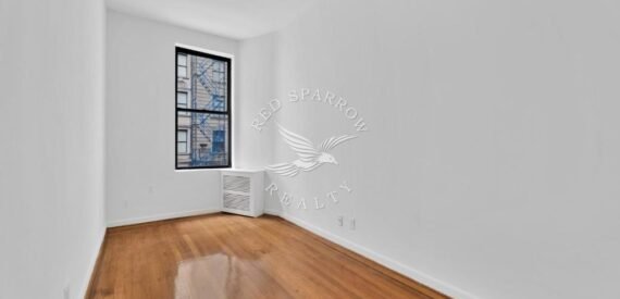 Amazing 1 bedroom (flex 2 bedroom) apartment on Madison Avenue in Midtown South