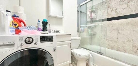 Amazing 1 bed on 9th Avenue in Chelsea