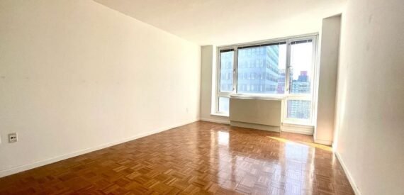 Amazing 1 bed on West 43rd Street in Hell&#8217;s Kitchen