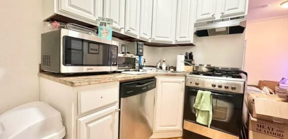 Amazing 2 bed on 9th Avenue in Chelsea