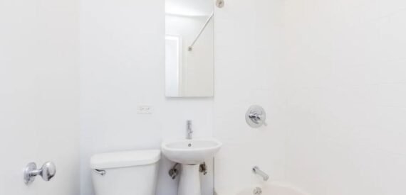 Amazing open layout on West 91st Street in Upper West Side