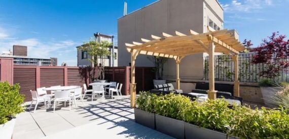 Amazing open layout on West 91st Street in Upper West Side