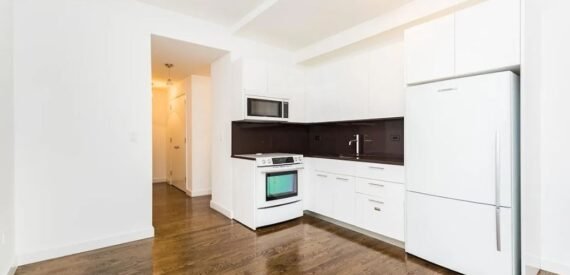 Amazing 2 bed on West 91st Street in Upper West Side