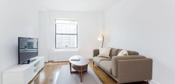 Amazing 1 bed on West 91st Street in Upper West Side