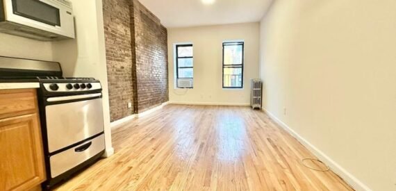 Amazing 1 bed on 9th Avenue in Hell&#8217;s Kitchen