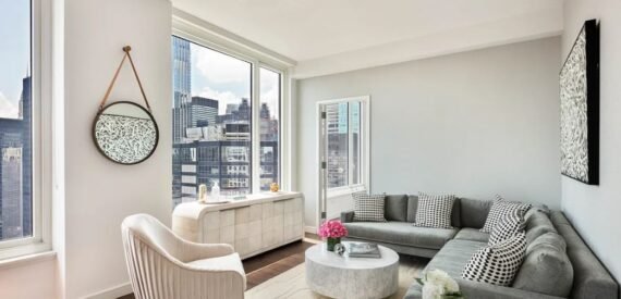 Amazing 2BR residence on East 54th Street in Sutton Place