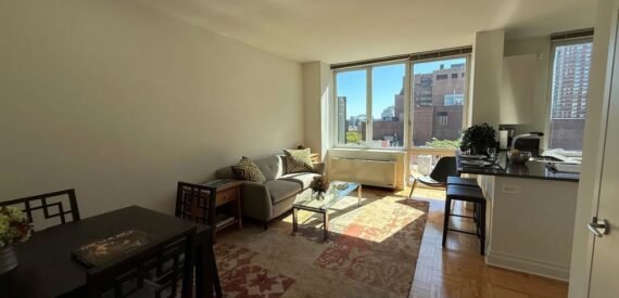 Amazing 1 bed on Lexington Avenue in Carnegie Hill