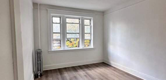 Spacious 3-Bedroom Apartment in Prime Jamaica, Queens – No Broker Fee, Pet Friendly!