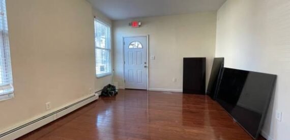 Corner duplex Office Space for Rent